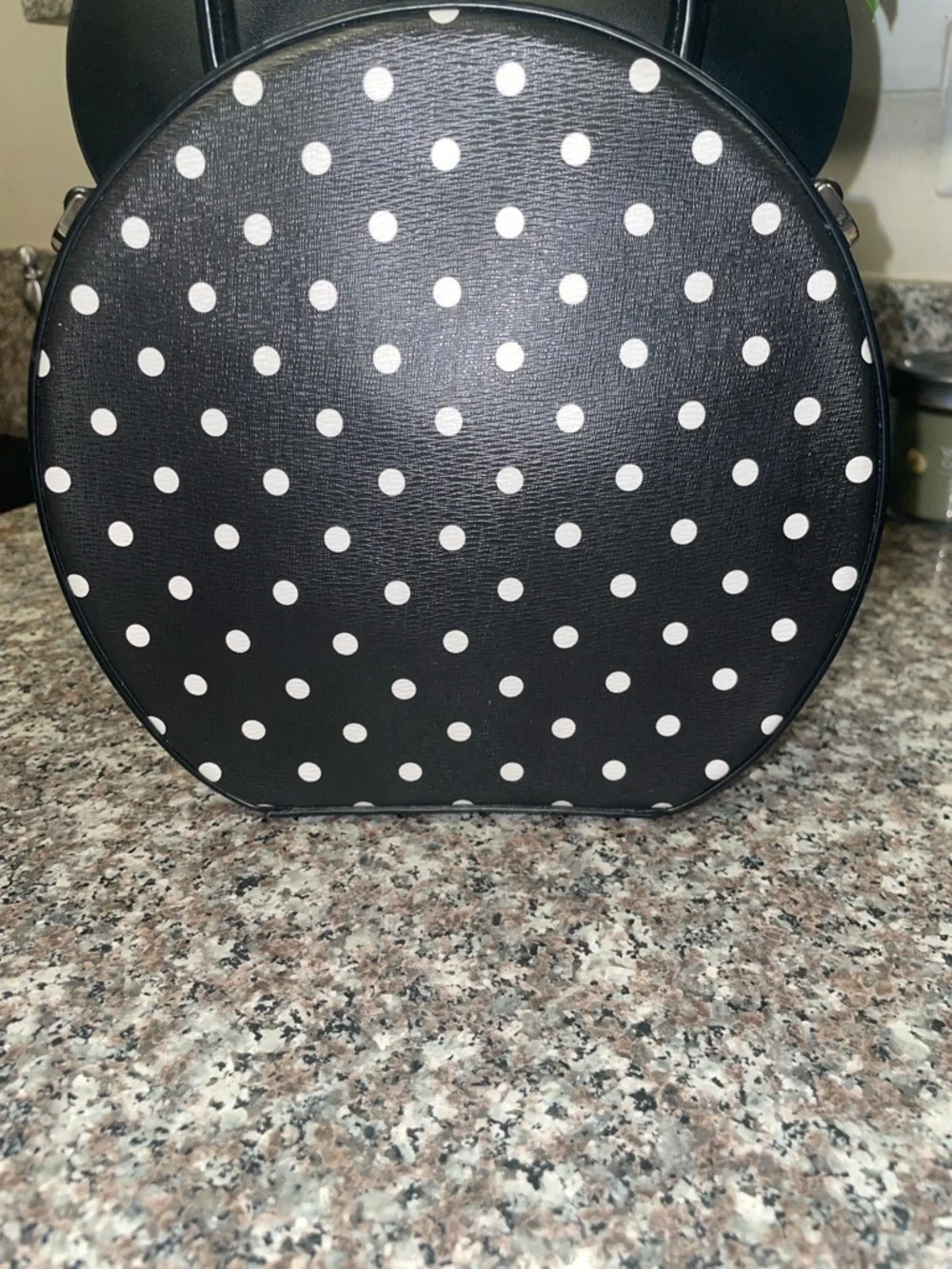 kate spade ♠️ Minnie Mouse Crossbody with Red Bow and card holder set - Picture 4 of 11